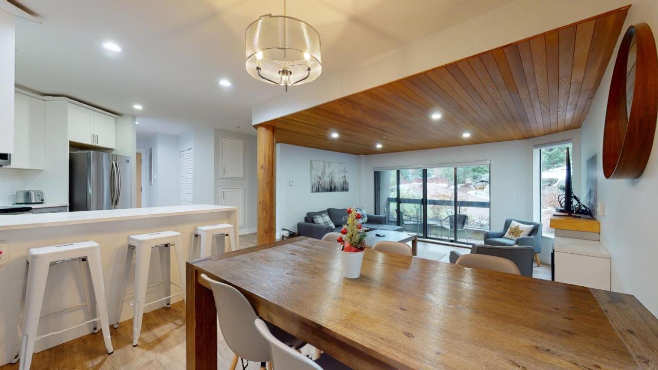 Ironwoods On Blueberry Hill By Whistler Blackcomb Vacation Rentals Esterno foto
