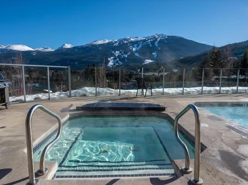 Ironwoods On Blueberry Hill By Whistler Blackcomb Vacation Rentals Esterno foto